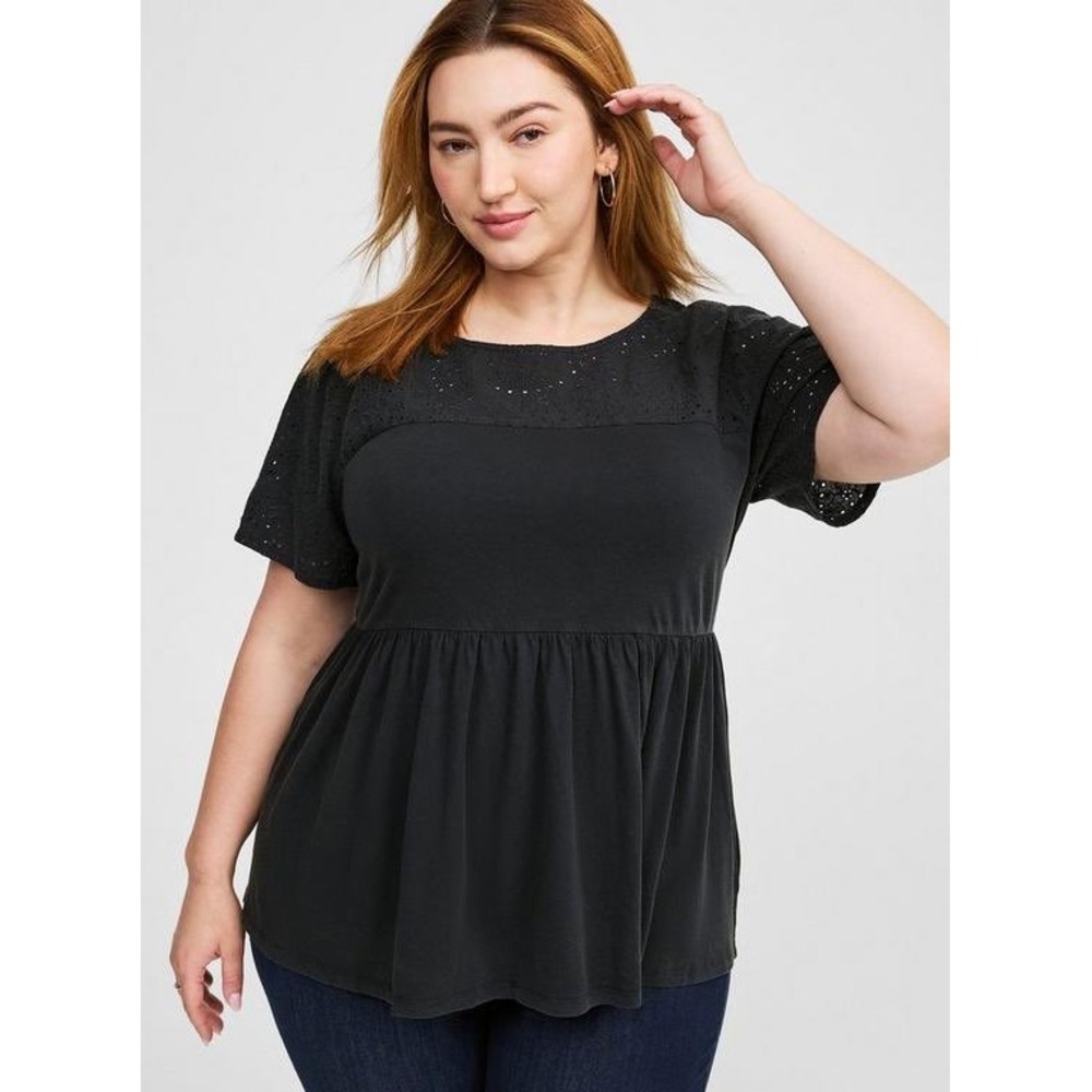 Torrid Top Womens 3 Babydoll Black Eyelet Embroidered Flutter Sleeve EUC